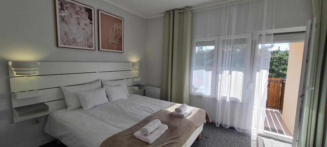 Lugas Apartman Miskolctapolca 2 Haloszoba Dezsa Es Jakuzzi Koezel A Barlangfuerdohoez Extérieur photo