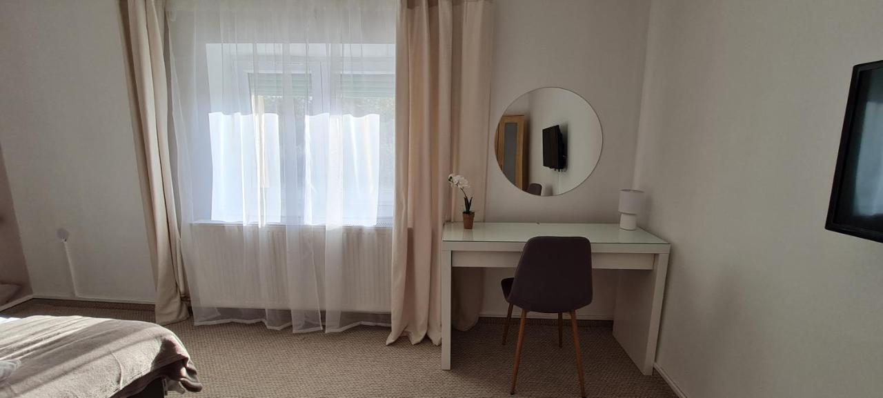 Lugas Apartman Miskolctapolca 2 Haloszoba Dezsa Es Jakuzzi Koezel A Barlangfuerdohoez Extérieur photo