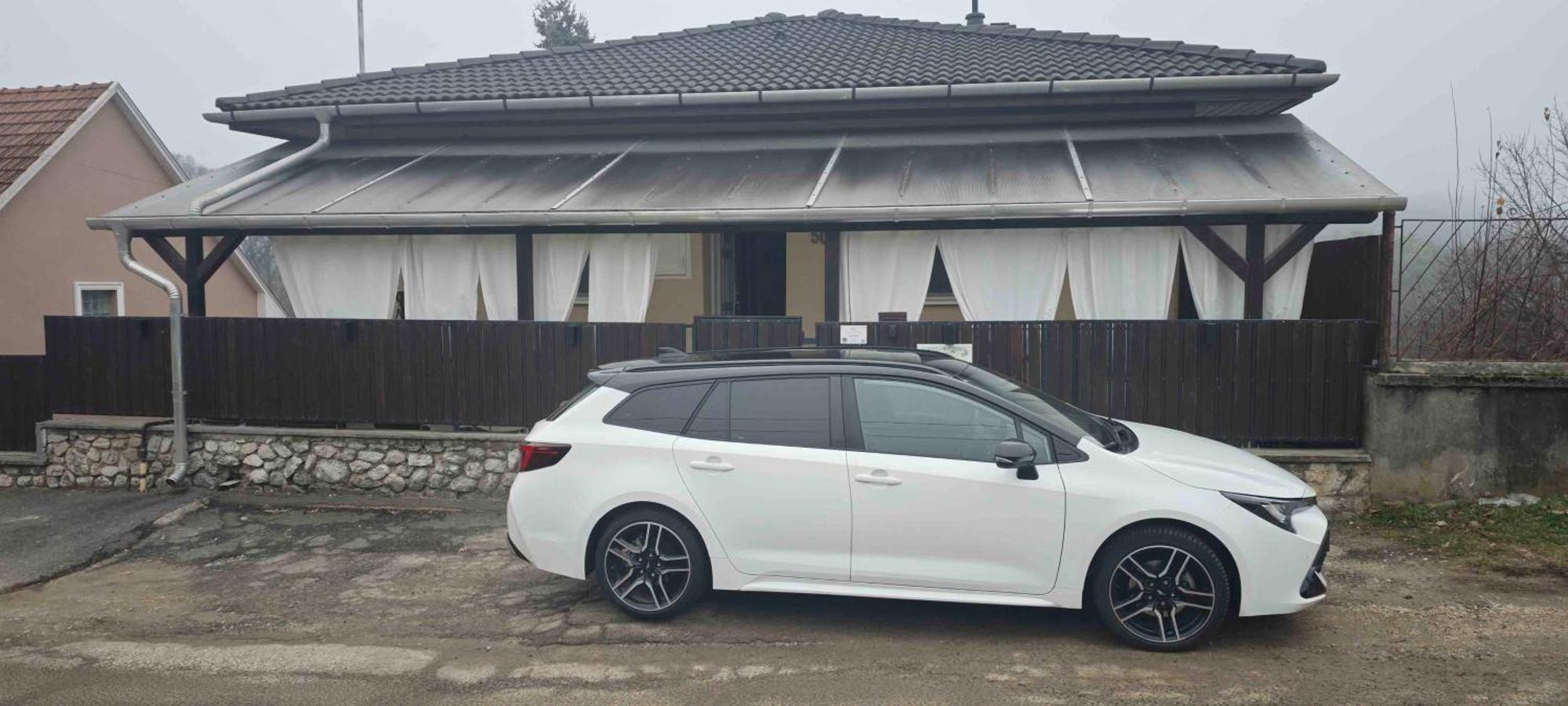 Lugas Apartman Miskolctapolca 2 Haloszoba Dezsa Es Jakuzzi Koezel A Barlangfuerdohoez Extérieur photo